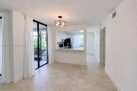 Copropriété à louer à Aventura, Floride: 3 chambres, 116.13 m2 № 1999001 - photo 3