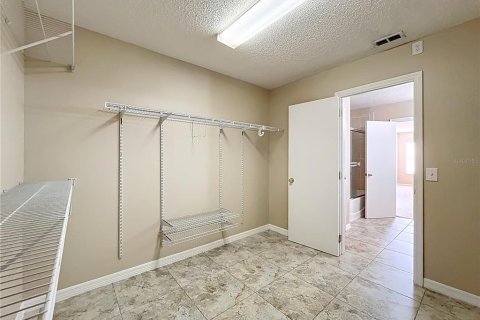 Casa en venta en Orlando, Florida, 3 dormitorios, 252.04 m2 № 2094523 - foto 23