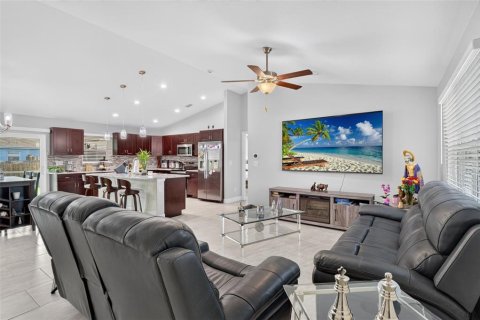 Casa en venta en North Port, Florida, 3 dormitorios, 133.41 m2 № 2384329 - foto 4
