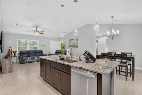 Casa en venta en North Port, Florida, 3 dormitorios, 133.41 m2 № 2384329 - foto 13