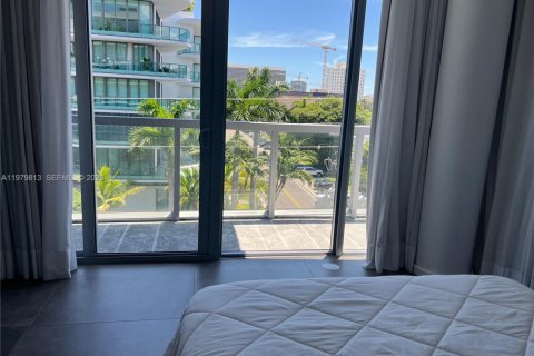 Condominio en venta en Bay Harbor Islands, Florida, 4 dormitorios, 243.4 m2 № 2046179 - foto 22