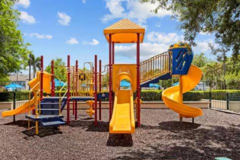 Condominio en venta en Kissimmee, Florida, 3 dormitorios, 120.4 m2 № 1835955 - foto 24