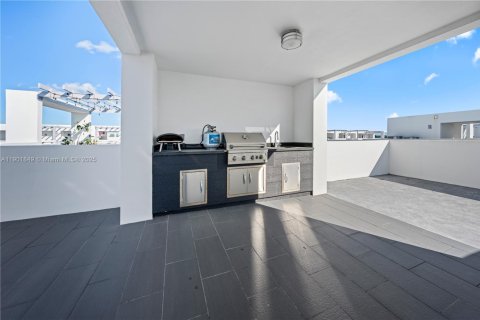 Touwnhouse à vendre à Doral, Floride: 4 chambres, 216.93 m2 № 2081759 - photo 30