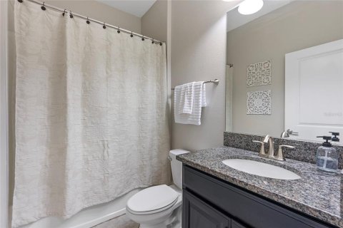 House in Wesley Chapel, Florida 4 bedrooms, 191.47 sq.m. № 1725401 - photo 22