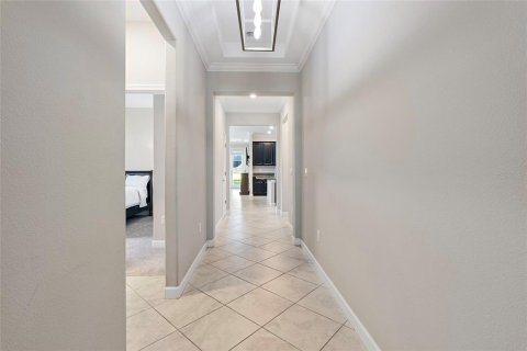 House in Wesley Chapel, Florida 4 bedrooms, 191.47 sq.m. № 1725401 - photo 18