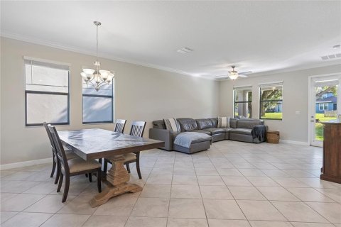 House in Wesley Chapel, Florida 4 bedrooms, 191.47 sq.m. № 1725401 - photo 5