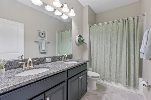 House in Wesley Chapel, Florida 4 bedrooms, 191.47 sq.m. № 1725401 - photo 21