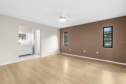 House in North Port, Florida 3 bedrooms, 132.57 sq.m. № 1856307 - photo 8