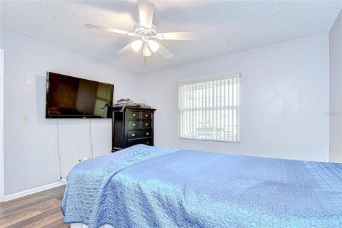 House in Zephyrhills, Florida 2 bedrooms, 88.44 sq.m. № 2236105 - photo 2