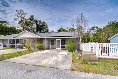 Casa en Zephyrhills, Florida 2 dormitorios, 88.44 m2 № 2236105