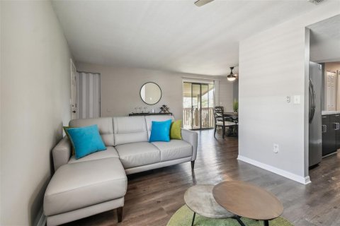 Condo in Oldsmar, Florida, 2 bedrooms  № 1734649 - photo 19