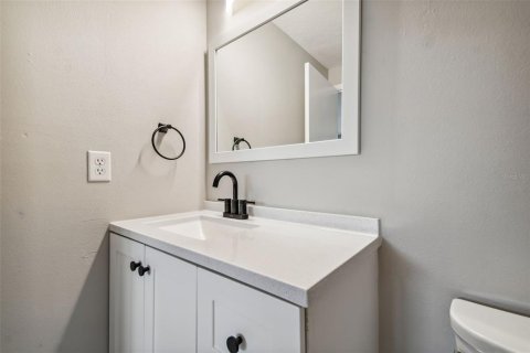 Condo in Oldsmar, Florida, 2 bedrooms  № 1734649 - photo 28