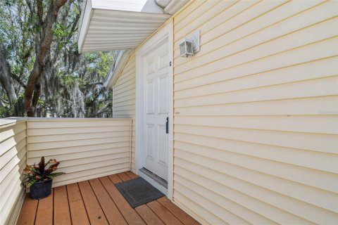 Condo in Oldsmar, Florida, 2 bedrooms  № 1734649 - photo 1