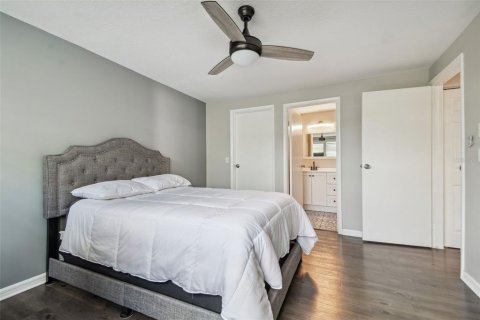 Condo in Oldsmar, Florida, 2 bedrooms  № 1734649 - photo 30
