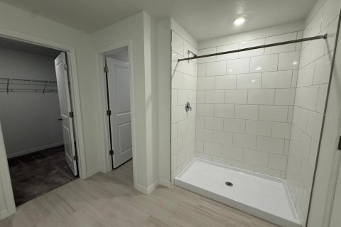 Villa ou maison à louer à San Antonio, Floride: 4 chambres, 179.86 m2 № 2405354 - photo 17