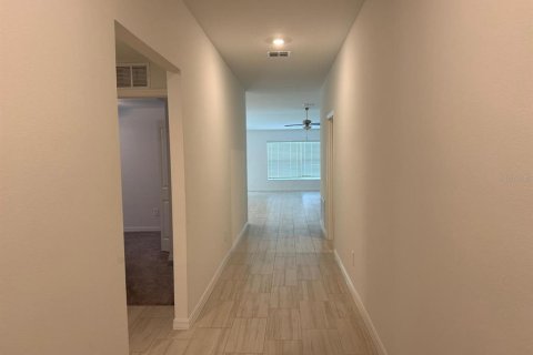 Villa ou maison à louer à San Antonio, Floride: 4 chambres, 179.86 m2 № 2405354 - photo 2