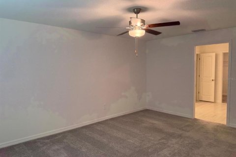 Villa ou maison à louer à San Antonio, Floride: 4 chambres, 179.86 m2 № 2405354 - photo 14