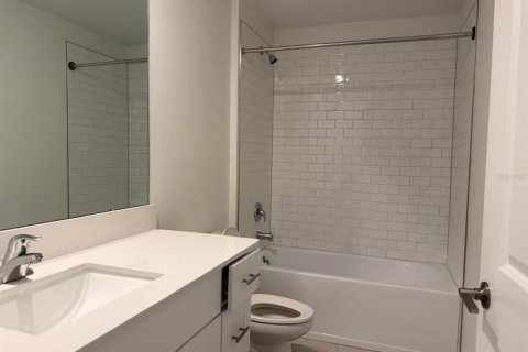 Villa ou maison à louer à San Antonio, Floride: 4 chambres, 179.86 m2 № 2405354 - photo 5