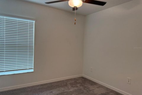Villa ou maison à louer à San Antonio, Floride: 4 chambres, 179.86 m2 № 2405354 - photo 6