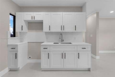 Villa ou maison à vendre à Homestead, Floride: 3 chambres № 2028076 - photo 5