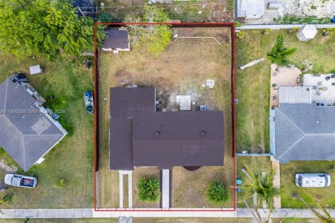 Villa ou maison à vendre à Homestead, Floride: 3 chambres № 2028076 - photo 27