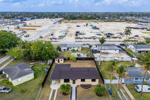 Villa ou maison à vendre à Homestead, Floride: 3 chambres № 2028076 - photo 25