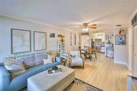 Condominio en alquiler en Apollo Beach, Florida, 2 dormitorios, 74.32 m2 № 1813280 - foto 11