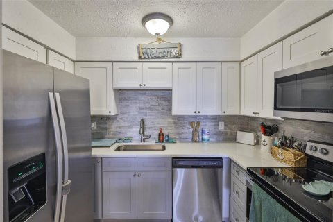 Condominio en alquiler en Apollo Beach, Florida, 2 dormitorios, 74.32 m2 № 1813280 - foto 18