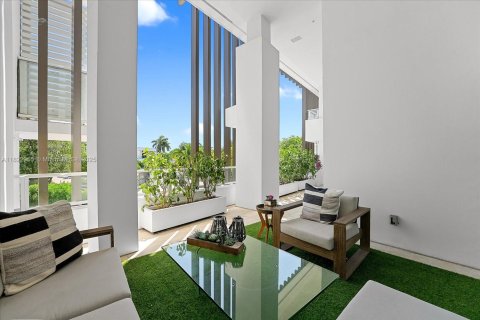 Condominio en venta en Miami Beach, Florida, 4 dormitorios, 374.67 m2 № 1790236 - foto 21