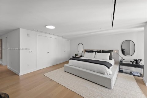 Condominio en venta en Miami Beach, Florida, 4 dormitorios, 374.67 m2 № 1790236 - foto 28