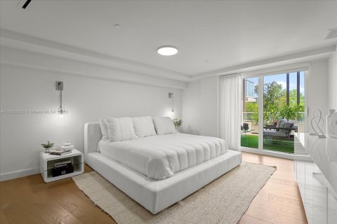 Condominio en venta en Miami Beach, Florida, 4 dormitorios, 374.67 m2 № 1790236 - foto 15