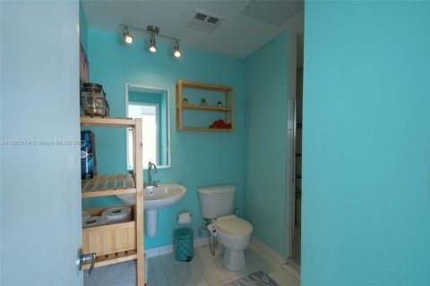 Copropriété à vendre à Miami, Floride: 2 chambres, 92.62 m2 № 1950150 - photo 21