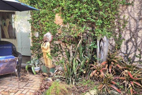 Villa ou maison à vendre à North Miami Beach, Floride: 4 chambres № 1988539 - photo 20