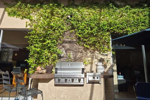 Villa ou maison à vendre à North Miami Beach, Floride: 4 chambres № 1988539 - photo 18