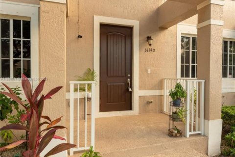 Townhouse in Homestead, Florida 3 bedrooms, 146.79 sq.m. № 1887419 - photo 27