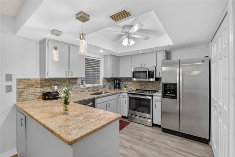 Copropriété à louer à Sun City Center, Floride: 2 chambres, 138.42 m2 № 1885721 - photo 12
