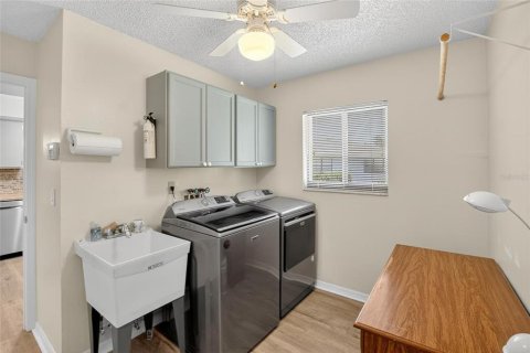 Copropriété à louer à Sun City Center, Floride: 2 chambres, 138.42 m2 № 1885721 - photo 15