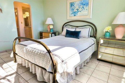 Condo in Aventura, Florida, 1 bedroom  № 2055386 - photo 7