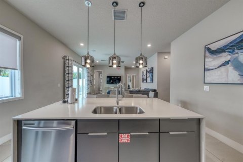 Copropriété à vendre à Kissimmee, Floride: 3 chambres, 138.52 m2 № 2375773 - photo 22