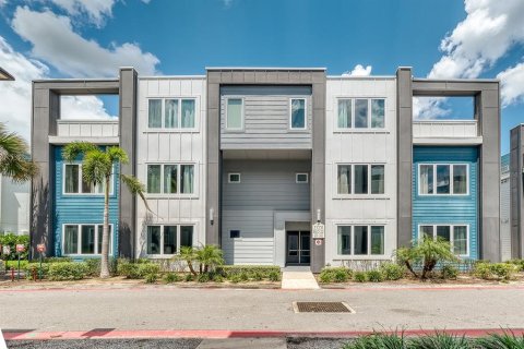 Copropriété à vendre à Kissimmee, Floride: 3 chambres, 138.52 m2 № 2375773 - photo 2