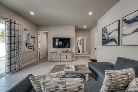 Copropriété à vendre à Kissimmee, Floride: 3 chambres, 138.52 m2 № 2375773 - photo 13
