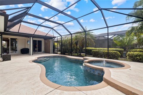 Villa ou maison à vendre à North Port, Floride: 3 chambres, 167.04 m2 № 2102795 - photo 3