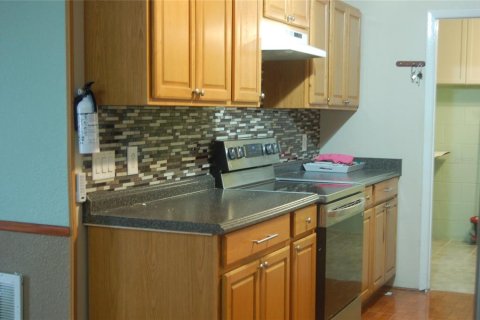Casa en venta en Kissimmee, Florida, 3 dormitorios, 123.56 m2 № 1521726 - foto 8