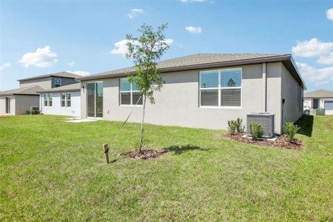 House in Brooksville, Florida 4 bedrooms, 184.69 sq.m. № 1526413 - photo 24
