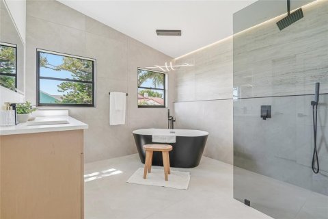Casa en venta en Bradenton, Florida, 4 dormitorios, 213.3 m2 № 2383372 - foto 28