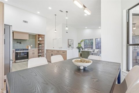 Casa en venta en Bradenton, Florida, 4 dormitorios, 213.3 m2 № 2383372 - foto 21