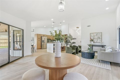 Casa en venta en Bradenton, Florida, 4 dormitorios, 213.3 m2 № 2383372 - foto 8