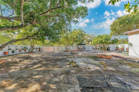 Casa en venta en North Miami, Florida, 3 dormitorios, 123.75 m2 № 1622001 - foto 18
