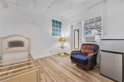 Casa en venta en North Miami, Florida, 3 dormitorios, 123.75 m2 № 1622001 - foto 14