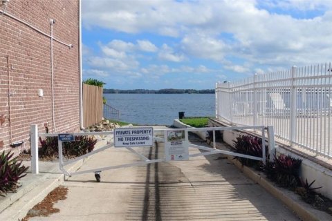 Condo in Casselberry, Florida, 2 bedrooms № 2094863 - photo 30